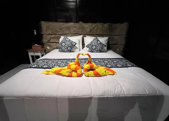 Swargana Real بيت ضيافة *